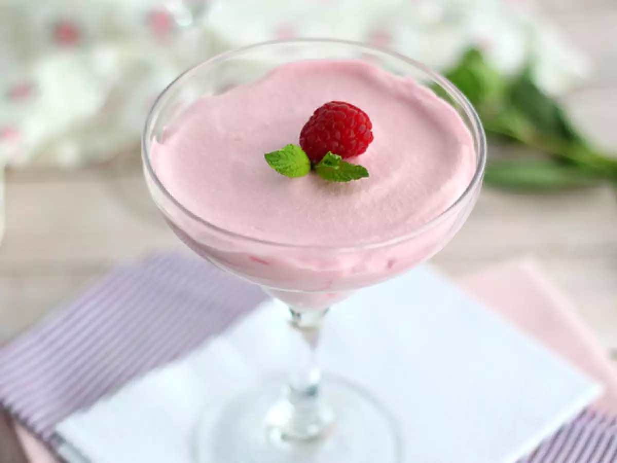Eper mousse
