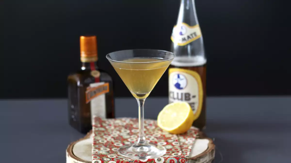 Cointreau Fizz (Franciaország)