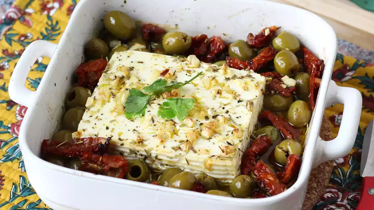 15 recept feta sajttal: a legfinomabb ötletek