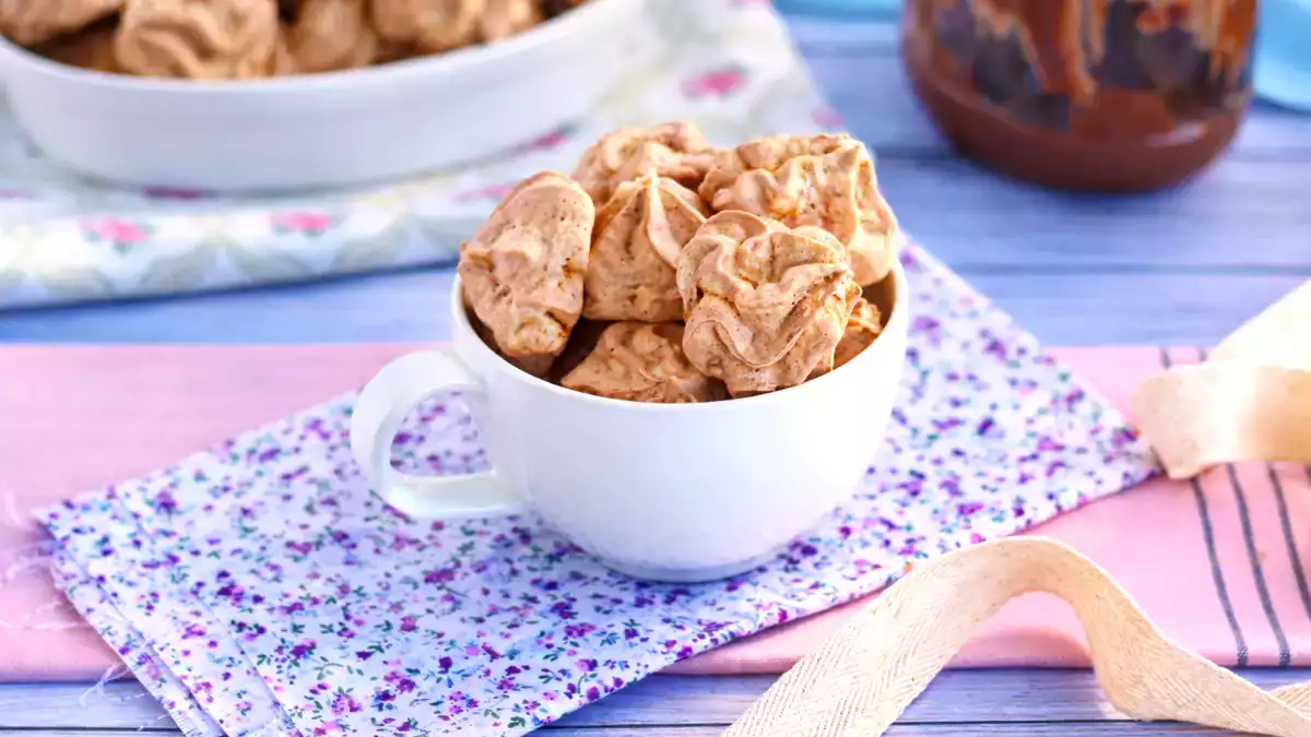 11 recept csokoládéval és mogyorókrémmel, amelyek olyan ízűek, mint a sütemények