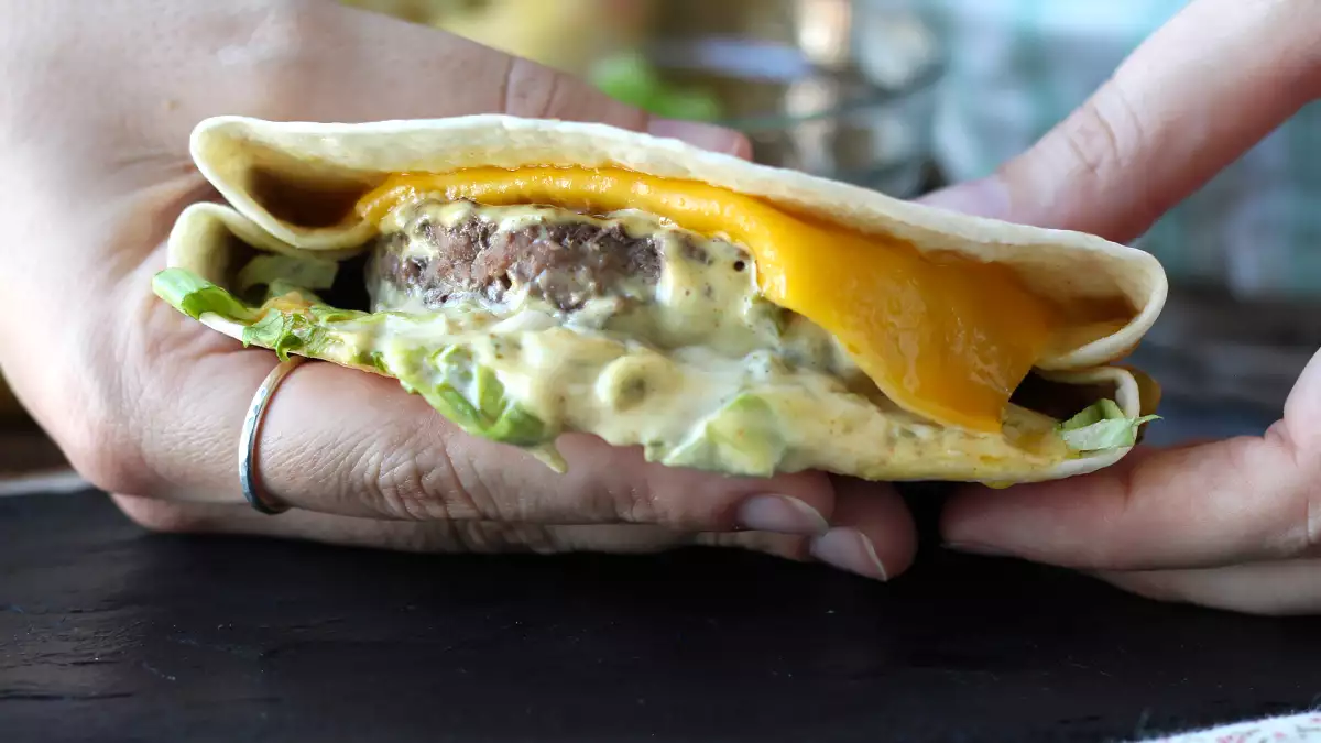 Ez a wrap olyan ízű, mint egy Big Mac... és mindössze néhány perc alatt elkészül!