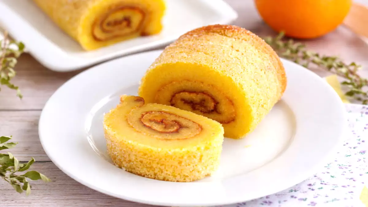 Torta de laranja: hogyan készítsünk lédús, tésztába illő portugál narancskarajt