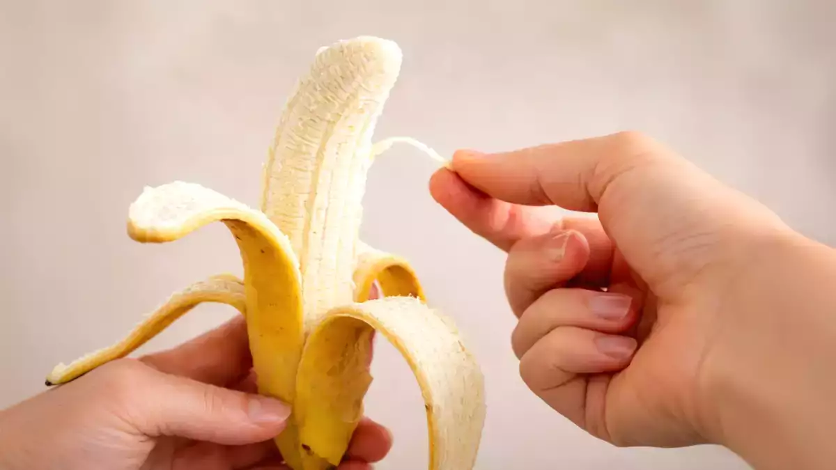 Mik azok a szálak a banánon, és miért jelennek meg állandóan?