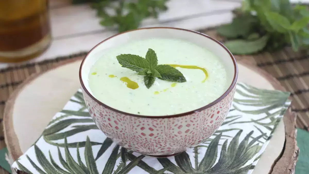 A gazpacho-n túl: 12 hideg leves és krémleves, hogy meleg időben is egészségesebben táplálkozhassunk