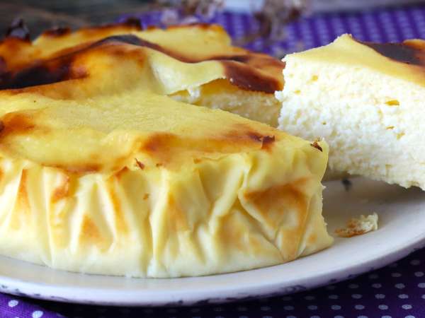 Egészséges sajttorta légsütőben. Az édes vágyat élvezni a gond nélkül.