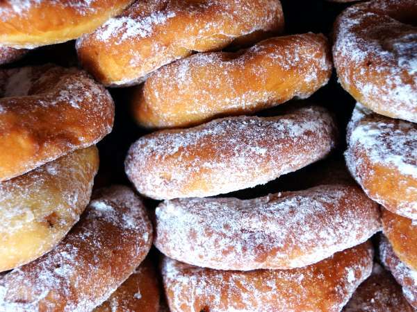 A Mardi Gras-ra ez a 3 fánk recept biztosan szenzációt fog okozni.