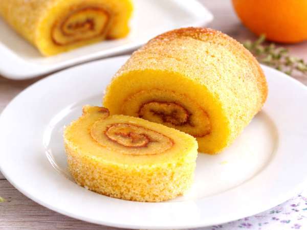 Torta de laranja: hogyan készítsünk lédús, tésztába illő portugál narancskarajt