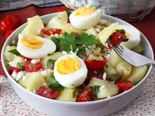 5 egyszerű és finom burgonyasaláta, amivel változatosságot vihetsz a klasszikusba anélkül, hogy bonyolultabbá tennéd a főzést
