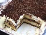 Cikkek: Olaszország 100 önkéntes bírót keres a tiramisu világbajnokságra.