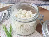 Cikkek: 4 házi sajt recept, amelyektől bárki megfeledkezik az ipari gyártású sajtokról