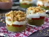 Recept Vegetáriánus verrines: borsókrémleves, parmezán morzsa és mascarpone krém