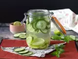 Recept Uborka, lime, menta és gyömbér ízesítésű víz