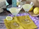 Recept Gin pezsgő, amit megoszthatsz minden vendégeddel az aperitif alatt.