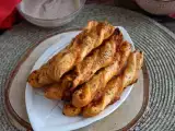 Recept Leveles tészta csavarok pesto rossóval és mozzarellával