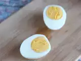 Recept Hogyan főzzük a keményre főtt tojást?