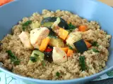 Recept Quinoa zöldségekkel és csirkével