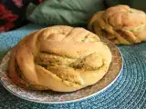 Recept Fonott zsemle zöld pestóval