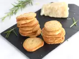 Recept Parmezános és gyógynövényes keksz