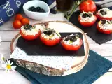 Recept Tonhallal, fromage frais-val és olajbogyóval töltött paradicsom