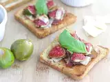 Recept Bruschetta fügével, parmezánnal és pármai sonkával