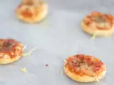 Recept Mini pizzák leveles tésztával