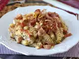 Recept Krémes tészta radicchióval, ropogós szalonnával és dióval: gyors és ellenállhatatlan recept