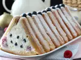 Recept Ehhez a piros gyümölcsös rönkhöz nincs szükséged formára!