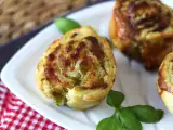Recept Mozzarellás pestós leveles tészta légkeveréses sütőben, 15 perc alatt kész!