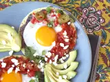 Recept Huevos rancheros: az ikonikus és ízletes mexikói recept