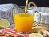 Recept Gyömbér shot: egyszerű, természetes és erőteljes recept az immunitásért és az energiáért