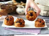 Recept Cruffins, a croissant és a muffin kombinációja, pudinggal és csokoládéval.