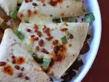Recept Kemencében sült tortillák quesadillával és fűszeres marhahús töltelékkel