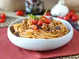 Recept Tészta padlizsánkrémmel és cseresznyeparadicsommal: egyszerű és ízletes recept