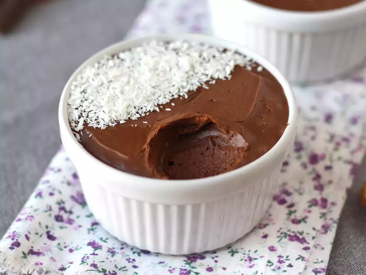 Recept Csokoládés desszert mindössze 2 hozzávalóból!