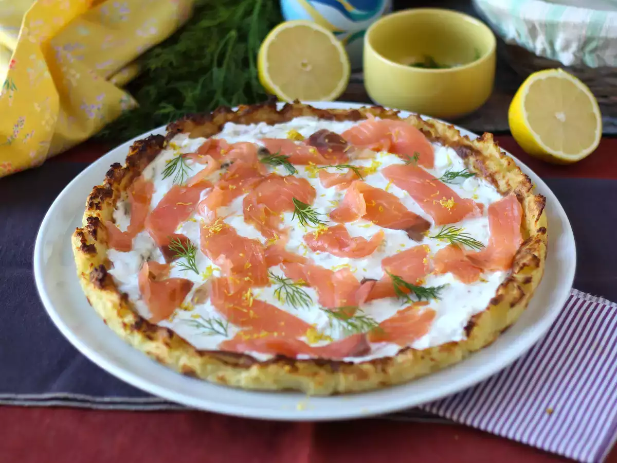 Recept Füstölt lazactorta burgonyás alaplével