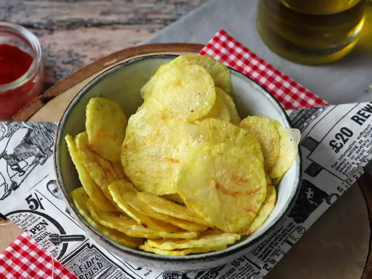 Recept Mikrohullámú sütőben készült burgonya chips