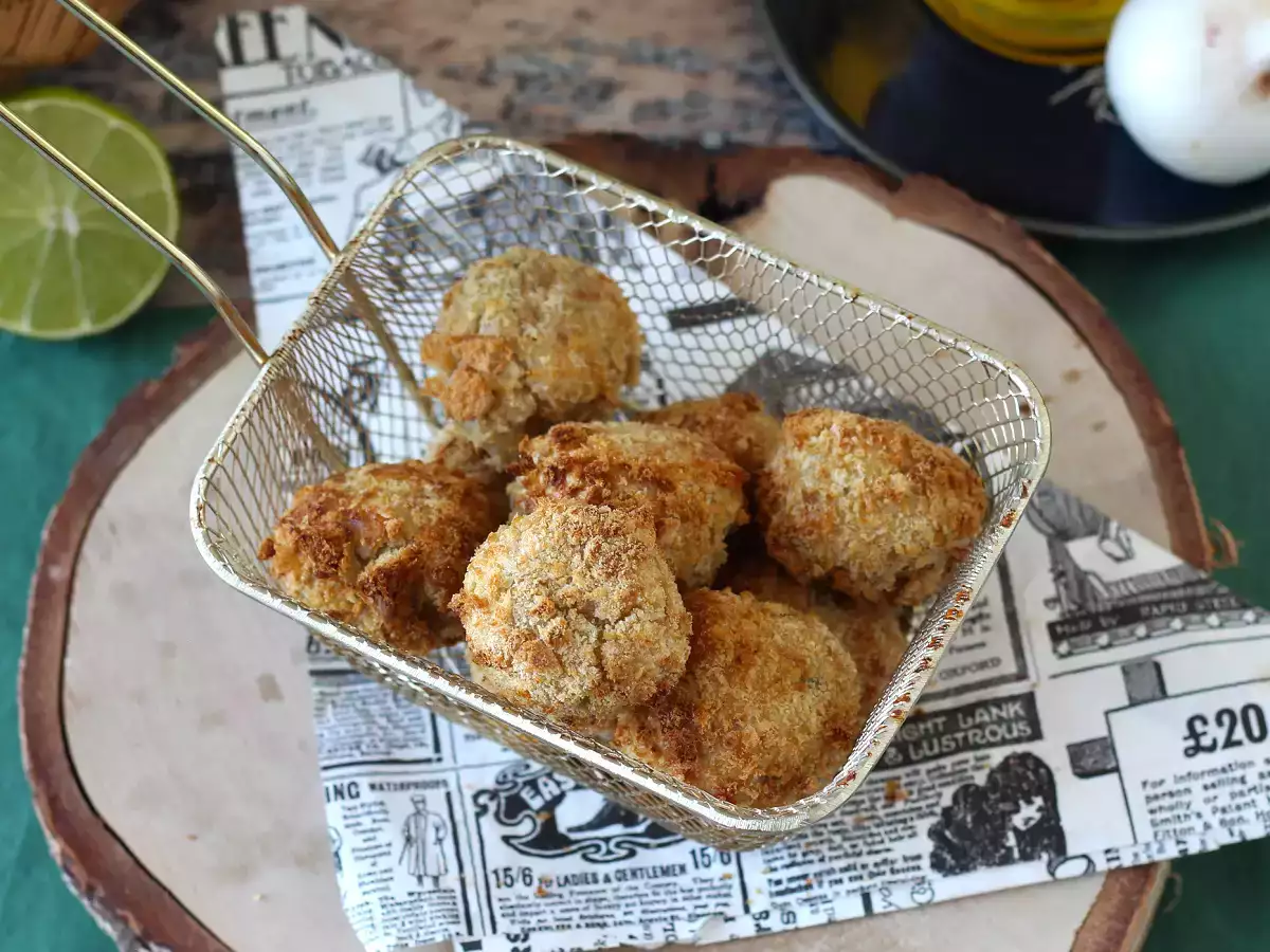 Recept Ropogós tonhalpogácsák air fryerben: ellenállhatatlan előétel!