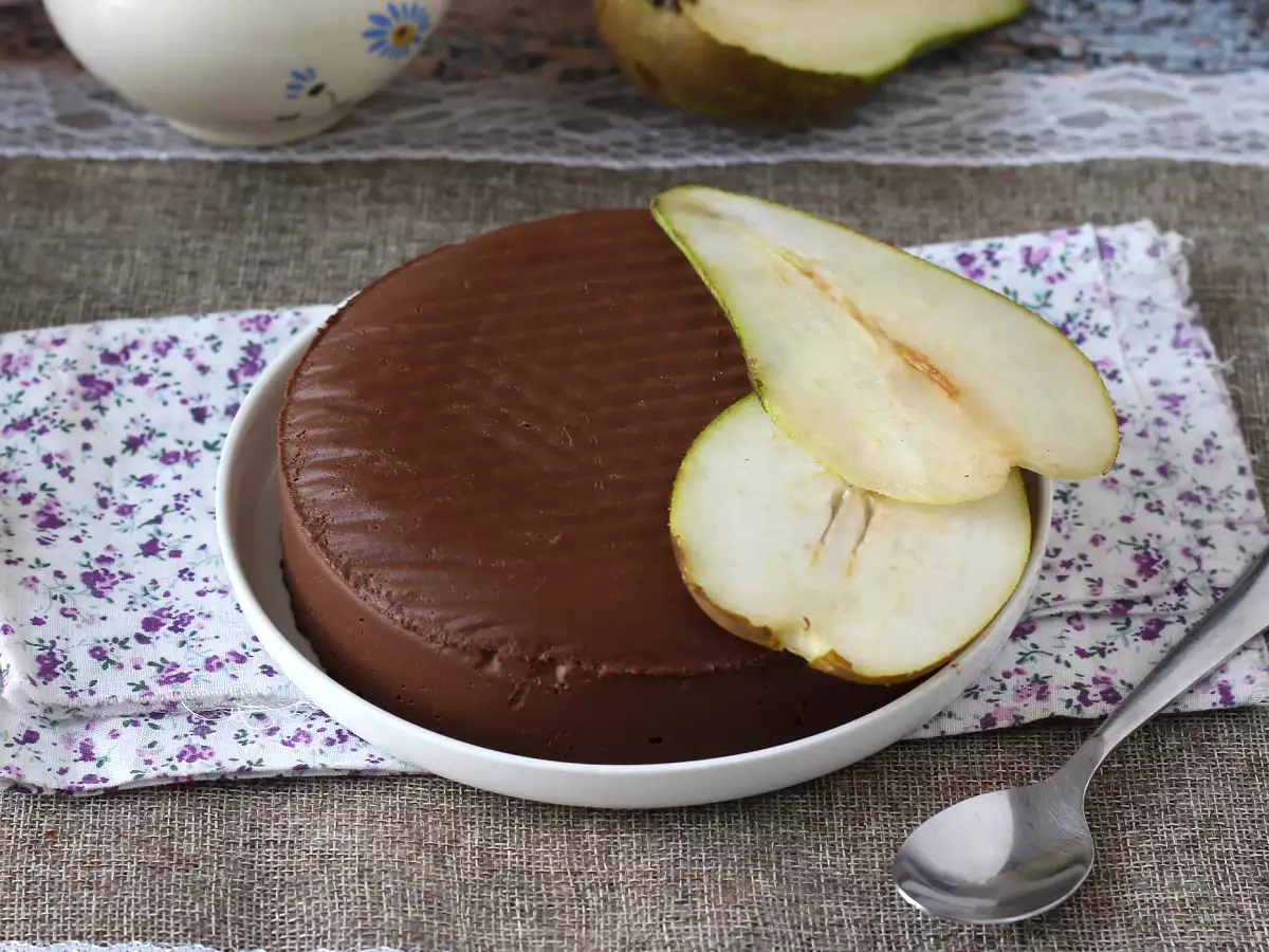 Recept Csokoládés körtefudge, egy szuperegyszerű desszert, ami mindössze 2 hozzávalóból készül!