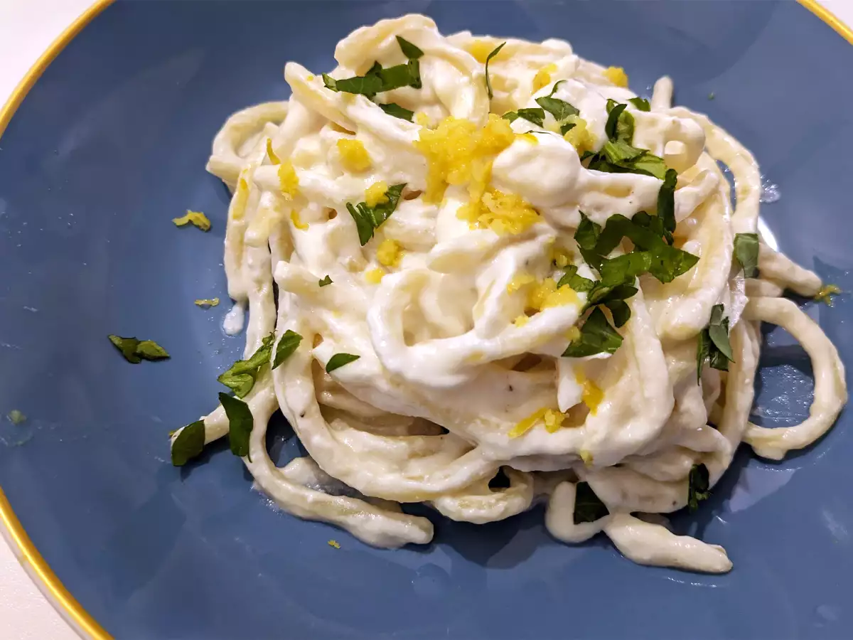 Recept Tészta ricottával és citrommal, egy finom első fogás, amelyet nagyon könnyű elkészíteni!