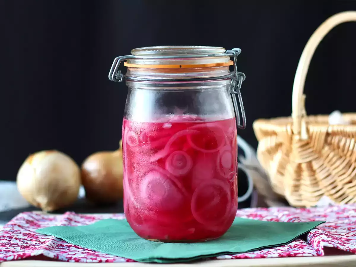 Recept Vöröshagymás savanyúság, tökéletes az ételek feldobásához!