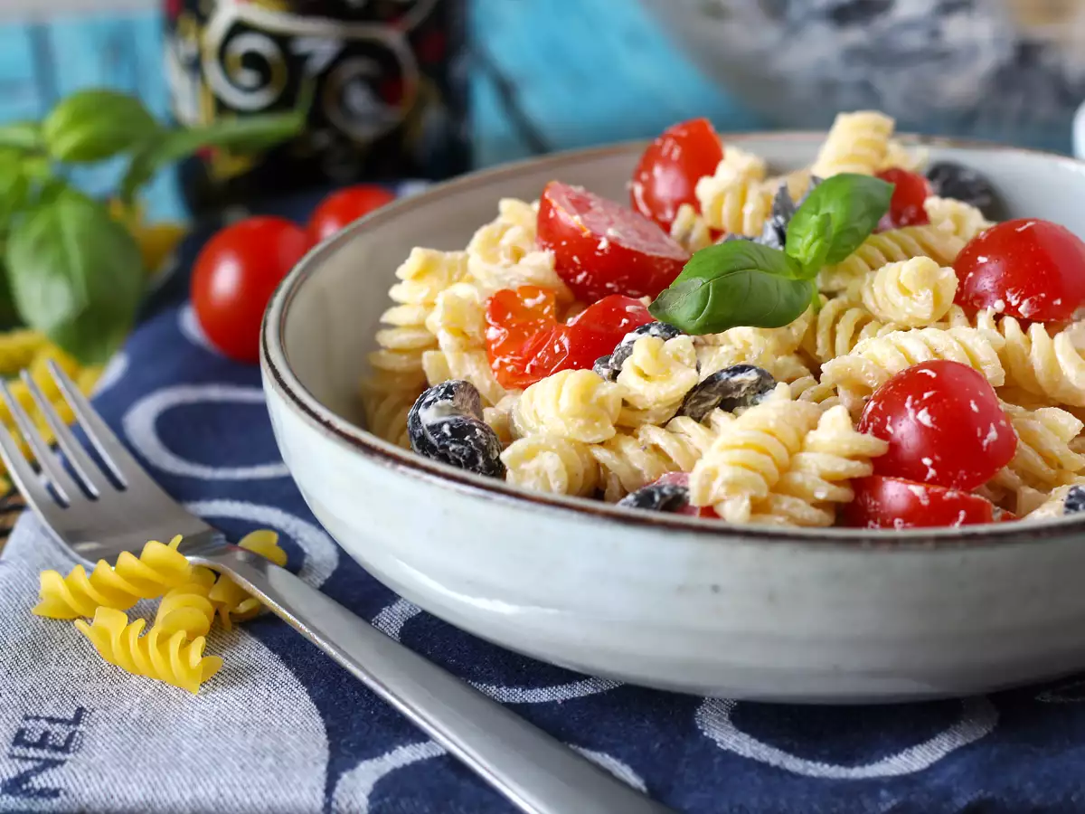 Recept Krémes hideg tészta, kevesebb mint 10 perc alatt kész!