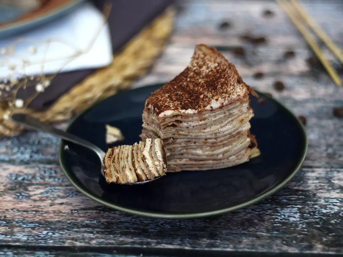 Recept Tiramisu-stílusú palacsintatorta kávéval és kakaóval