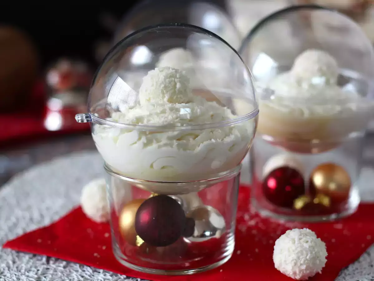 Recept Sütés nélküli raffaello-stílusú kókuszos verrines - mesebeli desszert egy hógömbben