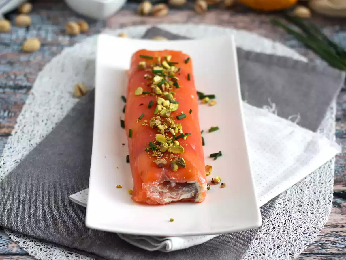 Recept Lazacos tekercs ricottával és pisztáciával