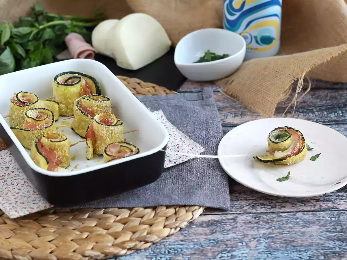 Recept Sült cukkini tekercs sonkával és scamorza sajttal