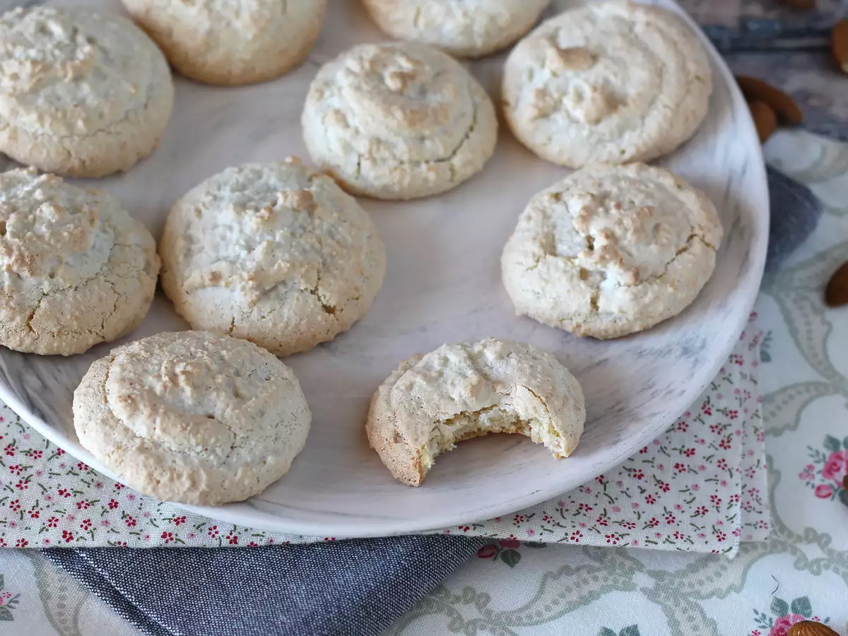 Recept Amaretti, olasz mandulás finomságok, tökéletes kávéhoz!