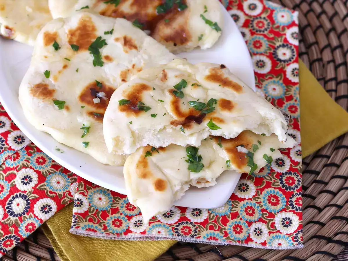 Recept Express sajtos naanok