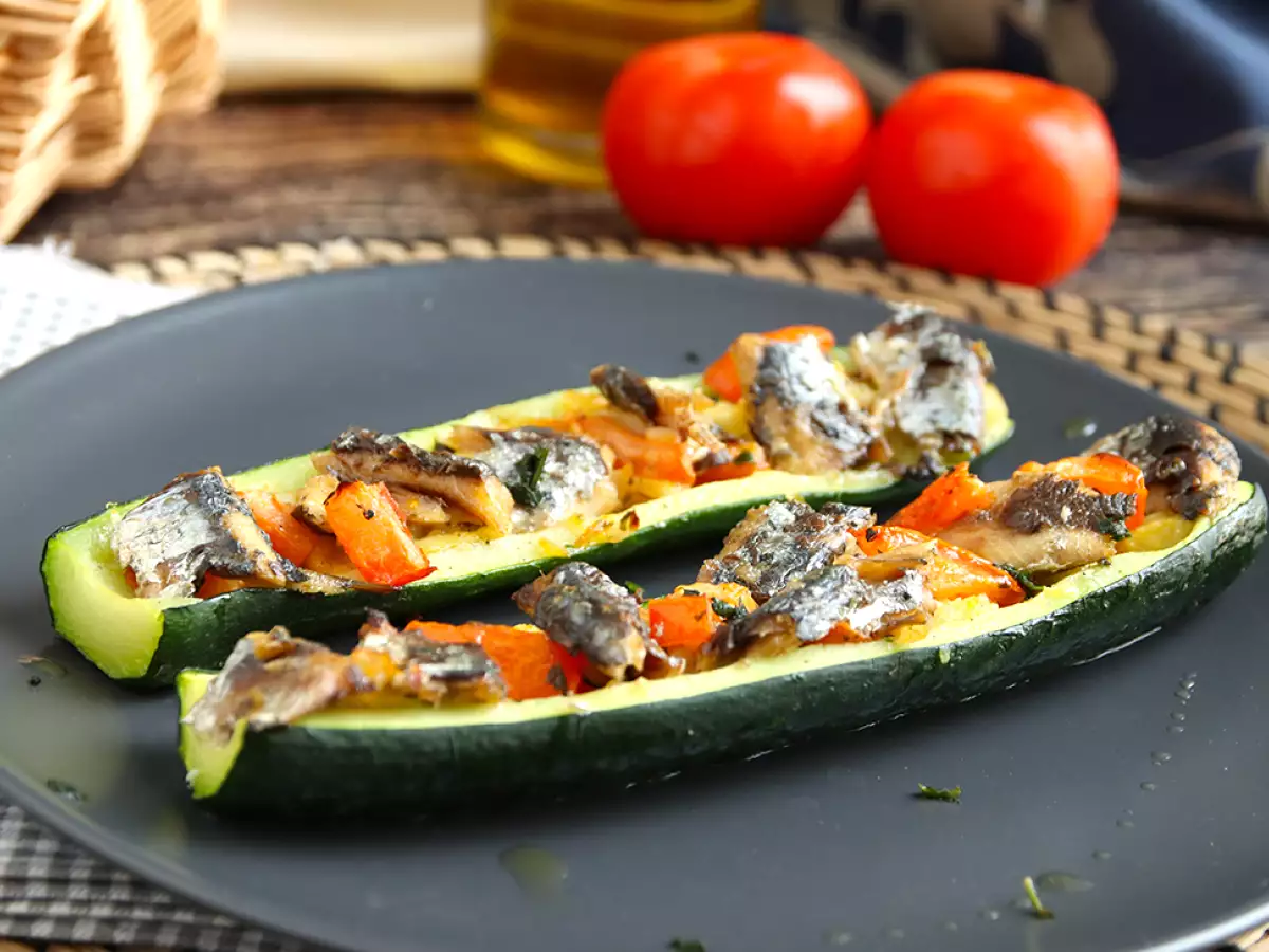 Recept Hogyan készítsünk szardíniával töltött cukkinit?