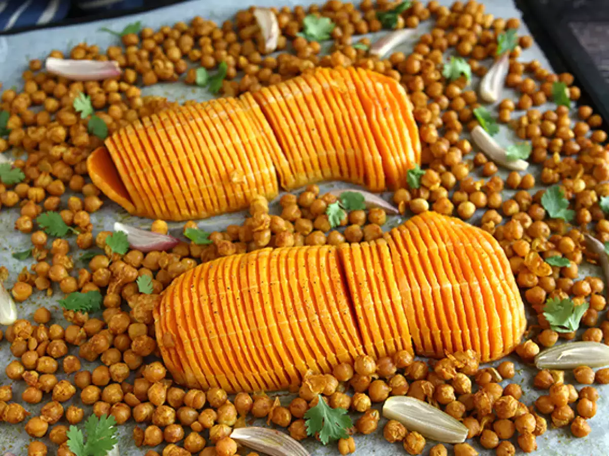 Recept Butternut tök hasselback stílusban: az új kedvenc köreted!