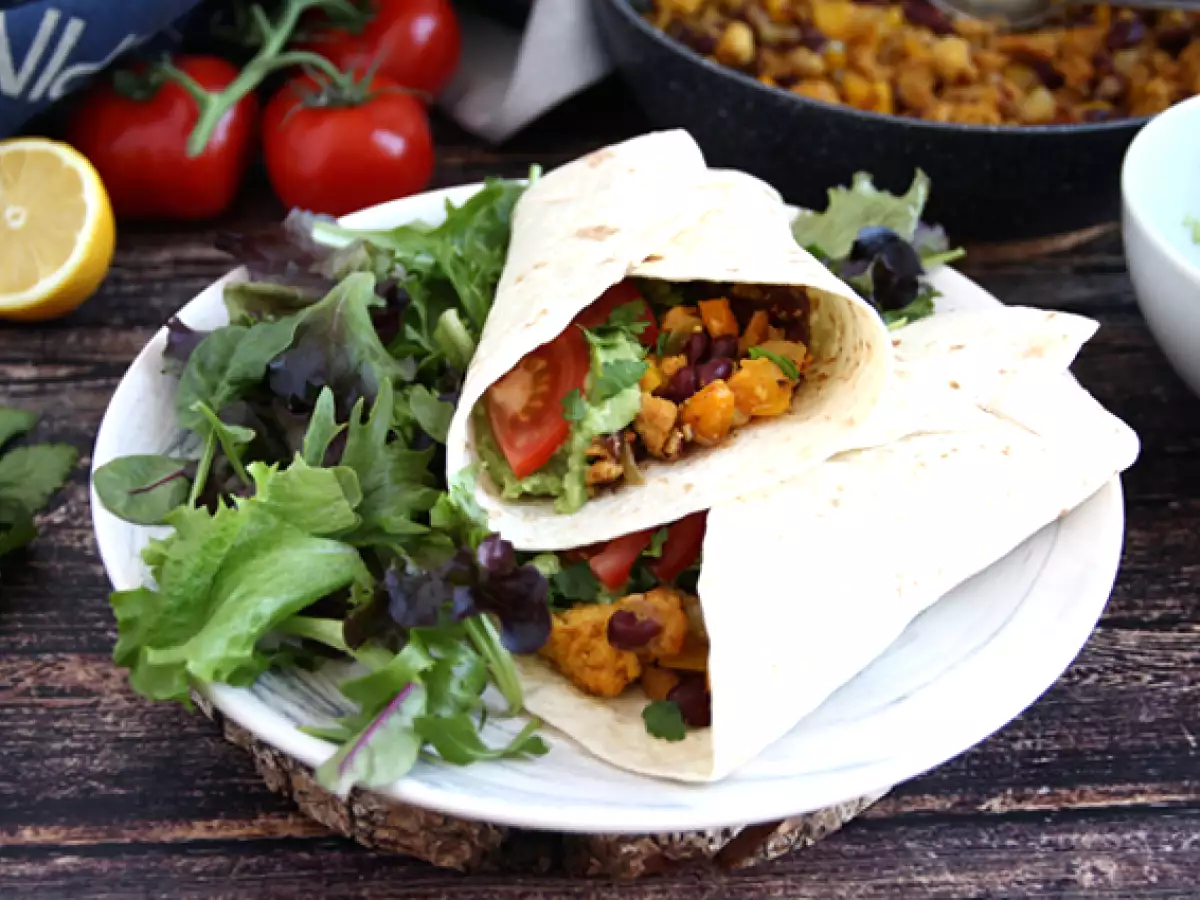 Recept Vegetáriánus fajitas texturált szójafehérjével